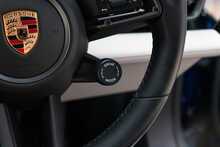 Porsche Taycan Performance 4S - U1749