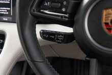 Porsche Taycan Performance 4S - U1749