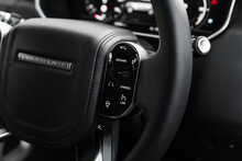 Land Rover Range Rover P400e Autobiography - U1752