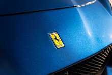 Ferrari 812 Superfast V12 - U1757