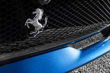 Ferrari 812 Superfast V12 - U1757