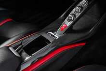 Ferrari 812 Superfast V12 - U1757