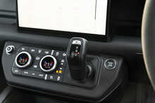 Land Rover Defender 90 P525 V8 - U1775