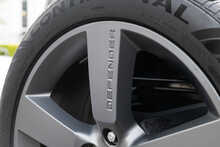 Land Rover Defender 90 P525 V8 - U1775