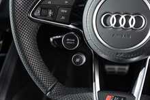 Audi R8 FSI V10 Performance Edition - U1779