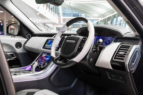 5.0 P575 V8 SVR SUV 5dr Petrol Auto 4WD Euro 6 (s/s) (575 ps)