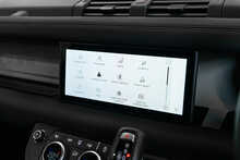 Land Rover Defender 90 D250 HARD TOP D MHEV - U1790