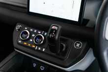 Land Rover Defender 90 D250 HARD TOP D MHEV - U1790