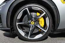 Ferrari Purosangue V12 - U1795