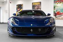Ferrari 812 Superfast V12 - U1797