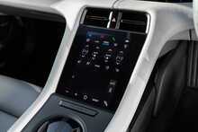 Porsche Taycan Performance 4S - U1799