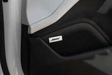 Porsche Taycan Performance 4S - U1799