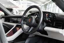 Porsche Taycan Performance 4S - U1799