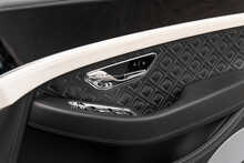 Bentley Continental V8 GTC - U1800