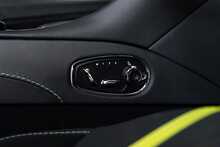 Aston Martin DB11 V12 BiTurbo AMR - U1802