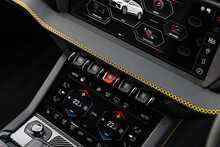 Lamborghini Urus V8 BiTurbo SE - U1805