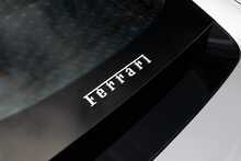 Ferrari 812 Superfast V12 - U1806