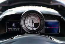 Ferrari 812 Superfast V12 - U1806