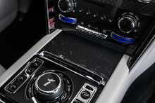 Rolls-Royce Cullinan V12 Black Badge - U1809