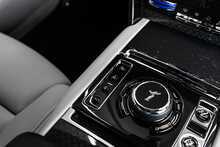 Rolls-Royce Cullinan V12 Black Badge - U1809