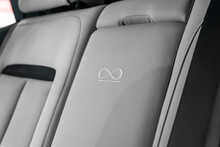 Rolls-Royce Cullinan V12 Black Badge - U1809