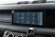 Land Rover Defender 90 D250 MHEV X-Dynamic SE - U1810