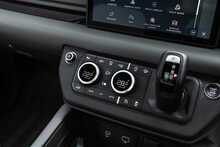 Land Rover Defender 90 D250 MHEV X-Dynamic SE - U1810