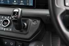 Land Rover Defender 90 D250 MHEV X-Dynamic SE - U1810