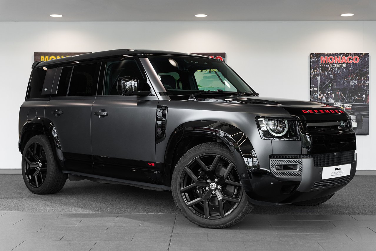 2023 Land Rover Defender 110 P52...
