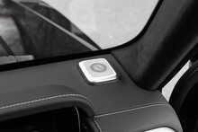 Mercedes-Benz G Class G63 V8 AMG Carbon Edition - U1819