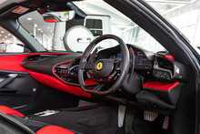 Ferrari SF90 Spider T V8 - U1821