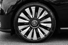 Rolls-Royce Spectre EV - U1822