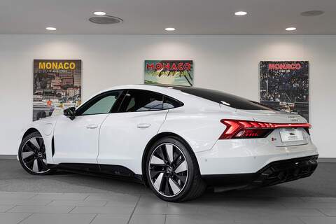 93.4kWh Saloon 4dr Electric Auto quattro (598 ps)