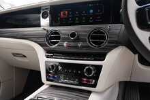 Rolls-Royce Spectre EV - U1825