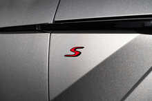 Aston Martin DBX V8 S - U1827