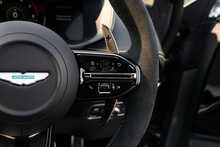 Aston Martin DBX V8 S - U1827