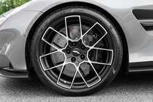 Aston Martin Vanquish V12 BiTurbo - U1858