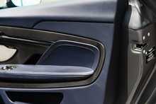 Aston Martin Vanquish V12 BiTurbo - U1858
