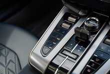 Aston Martin Vanquish V12 BiTurbo - U1858