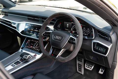 4.0 TFSI V8 Performance Sportback 5dr Petrol Tiptronic quattro Euro 6 (s/s) (630 ps)