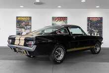 Ford Mustang Shelby GT350H Hertz Rent-A-Racer - U1868