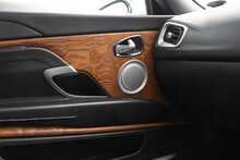 Aston Martin DB11 V12 - U1871