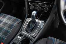 Volkswagen Golf TSI GTE Advance - U1874