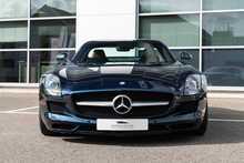Mercedes-Benz SLS 63 V8 AMG - U1919