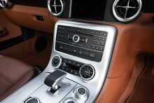Mercedes-Benz SLS 63 V8 AMG - U1919
