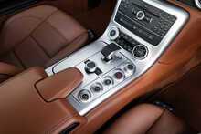 Mercedes-Benz SLS 63 V8 AMG - U1919