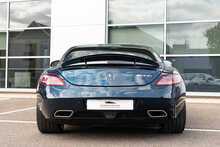Mercedes-Benz SLS 63 V8 AMG - U1919