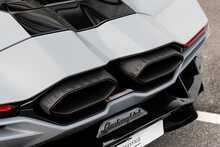 Lamborghini Revuelto V12 HPEV - U1922