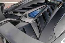 Lamborghini Aventador Lp 770-4 Svj Roadster - U1931