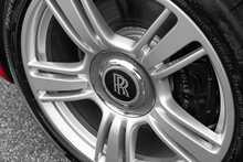 Rolls-Royce Wraith V12 - U689